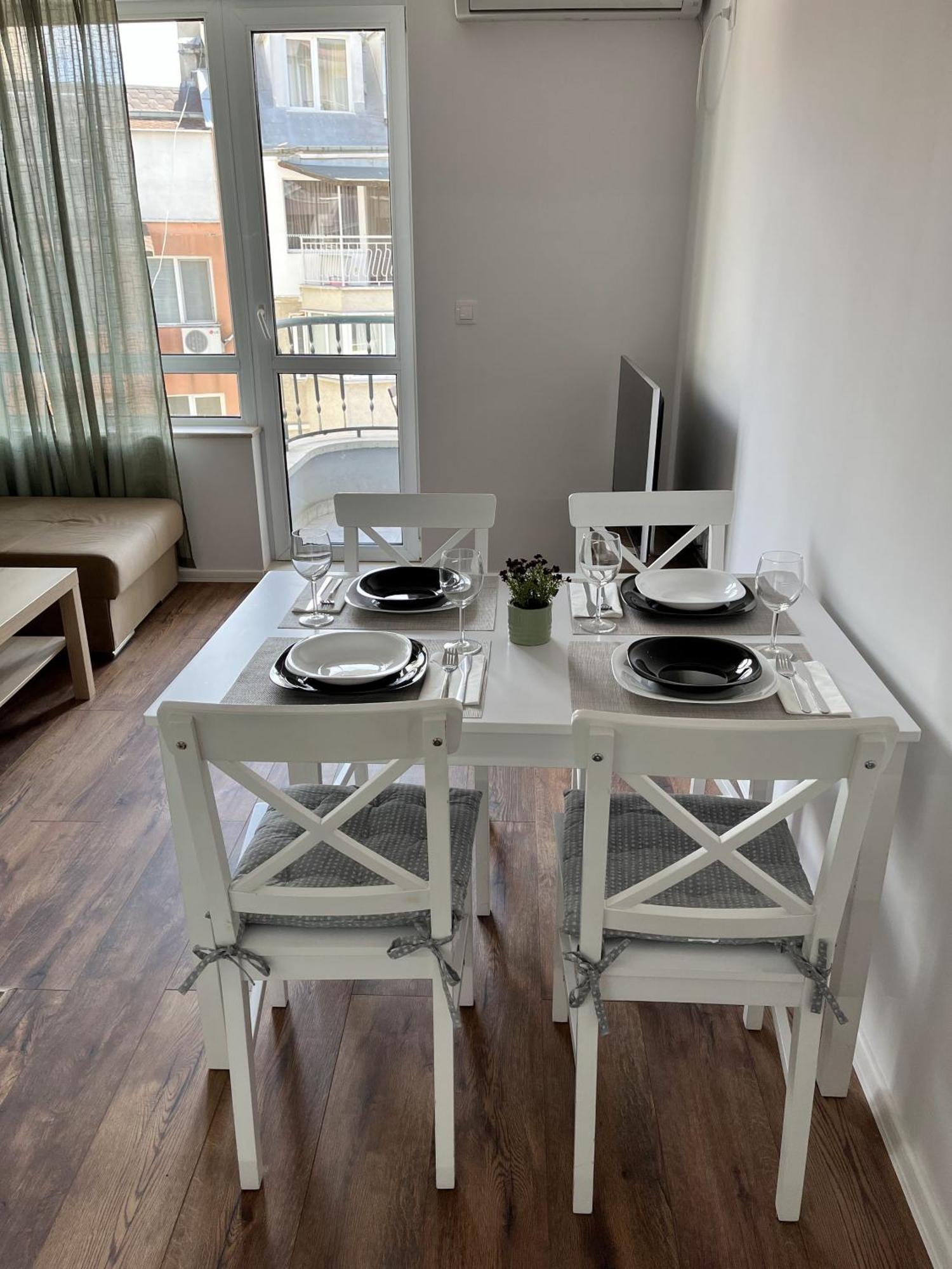 Central Cosy, Fully Renovated 2Bd Near The Cathedral Varna Dış mekan fotoğraf