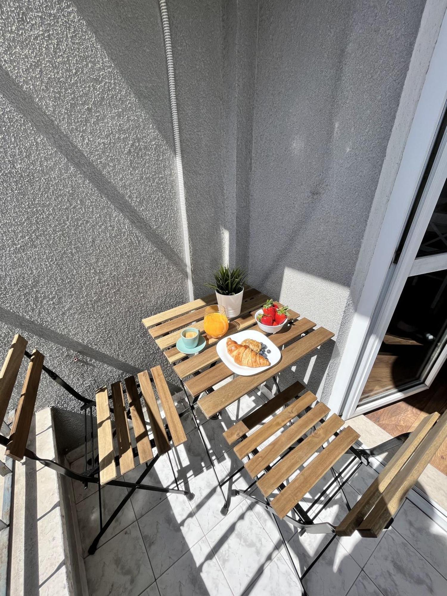 Central Cosy, Fully Renovated 2Bd Near The Cathedral Varna Dış mekan fotoğraf